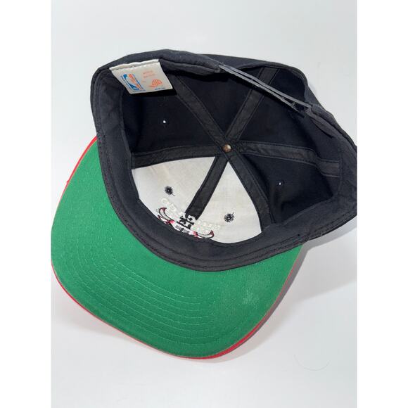 Vintage Chicago Bulls AJD Snapback Hat 90s NBA Jordan Black Red - Picture 5 of 5